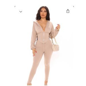 Two piece set